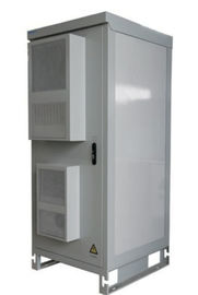 Ruang Pengguna 40U IP55 Kotak Lampiran, Bingkai Logam Outdoor 19 Inch Rack Cabinet