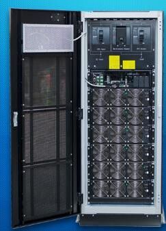 90KVA Server Rack Up Online Hot Swappable, Server ISP Cadangan Daya Hemat Energi Efisiensi Tinggi