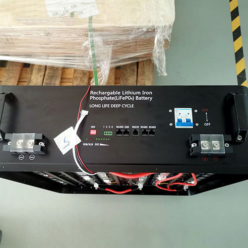 48V LiFePO4 100Ah Sistem Energi Isi Ulang Untuk Stasiun Distribusi Dalam Ruangan